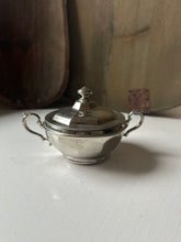 Load image into Gallery viewer, Vintage Manning Bowman &amp; Co. Sugar Bowl
