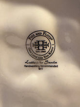 Load image into Gallery viewer, Fitz &amp; Floyd Ceramic Santa Dish
