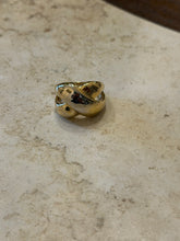Load image into Gallery viewer, Knot Ring
