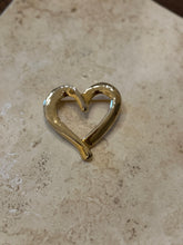 Load image into Gallery viewer, Heart Brooch
