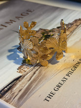 Load image into Gallery viewer, Gold Floral Cuff
