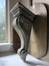 Load image into Gallery viewer, Ornate Decorative Corbel Shelf
