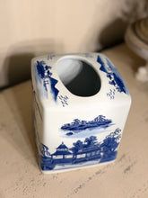 Load image into Gallery viewer, Blue &amp; White Chinoiserie Tissue Box
