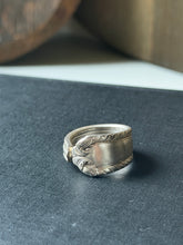 Load image into Gallery viewer, Utensil Ring B
