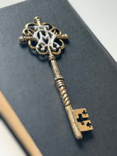 Load image into Gallery viewer, Alpha &amp; Omega Skeleton Key
