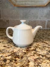 Load image into Gallery viewer, Hall Pottery Single Serve Teapot
