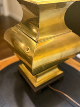 Load image into Gallery viewer, Vintage Chinese Brass Lamp
