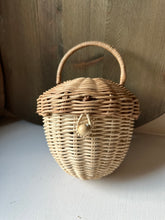 Load image into Gallery viewer, Rattan Acorn Purse
