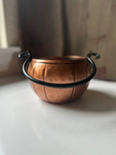 Load image into Gallery viewer, Metal Jack O Lantern Bucket
