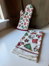 Load image into Gallery viewer, Festive Christmas Tea Towel &amp; Oven Mitt Set
