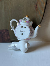 Load image into Gallery viewer, Ganz Teapot Night Light
