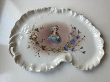 Load image into Gallery viewer, French Marie Antonette Plate
