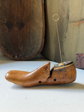 Load image into Gallery viewer, Vintage Child's Shoe Mold Photo Holder
