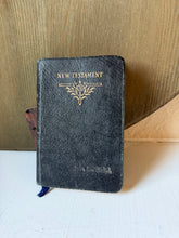 Load image into Gallery viewer, 1957 New Testament Bible Collins Clear Type Press

