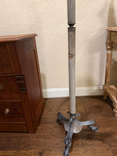 Load image into Gallery viewer, Vintage Glamour Floor Lamp
