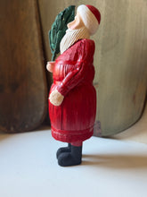 Load image into Gallery viewer, Folk Art Corn Husk Primitive Santa
