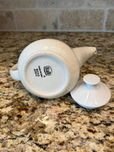 Load image into Gallery viewer, Hall Pottery Single Serve Teapot
