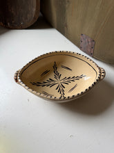 Load image into Gallery viewer, Mexican Oval Dish
