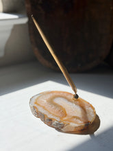 Load image into Gallery viewer, MCM Geode Agate Pen Holder
