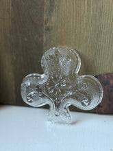 Load image into Gallery viewer, Vintage Indiana Glass 3 Leaf Clover Dish
