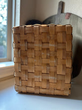 Load image into Gallery viewer, Woven Basket
