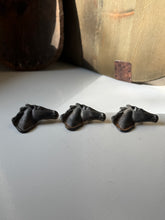 Load image into Gallery viewer, Cast Iron Horse Head Knobs
