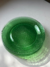 Load image into Gallery viewer, Green Blown Glass Plate Set
