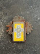 Load image into Gallery viewer, Rusti Mini Milagro Niche
