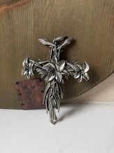 Load image into Gallery viewer, Easter Lily Pewter Cross
