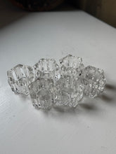 Load image into Gallery viewer, Hexagon Lucite Napkin Ring Set
