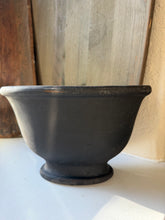 Load image into Gallery viewer, Black Oval Planter
