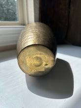 Load image into Gallery viewer, Hammered Brass Tassel Rope Vase

