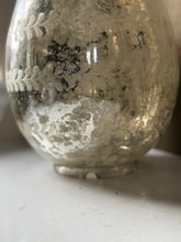 Load image into Gallery viewer, Mercury Glass Etched Egg
