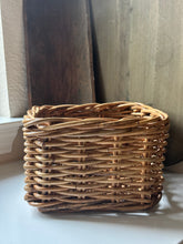 Load image into Gallery viewer, Small Willow Branch Basket
