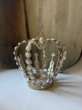 Load image into Gallery viewer, Crown Tree Topper
