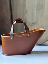 Load image into Gallery viewer, Leather Wine Bottle Holder
