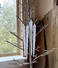 Load image into Gallery viewer, Icicle Ornament Set
