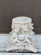Load image into Gallery viewer, Concrete Ornate Riser
