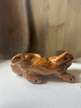 Load image into Gallery viewer, Vintage Ceramic Squirrel
