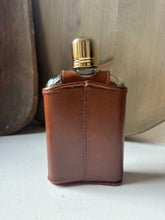 Load image into Gallery viewer, Vintage Brecher Duck Flask
