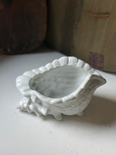 Load image into Gallery viewer, Vintage Ceramic Conch Planter
