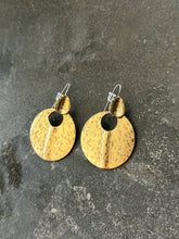 Load image into Gallery viewer, Hammered Brass Dangle Earrings
