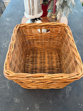 Load image into Gallery viewer, Wicker Basket
