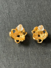 Load image into Gallery viewer, Vintage Gold Knot Earrings

