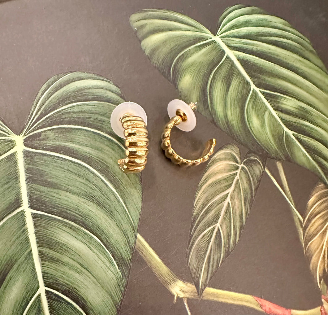 Vintage Small Gold Hoop Earrings