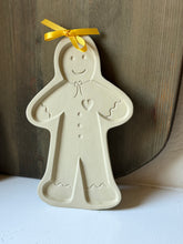 Load image into Gallery viewer, Gingerbread Man Cookie Mold
