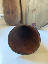 Load image into Gallery viewer, Brown Metal Flower Cone
