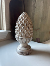Load image into Gallery viewer, Wooden Pineapple Finial
