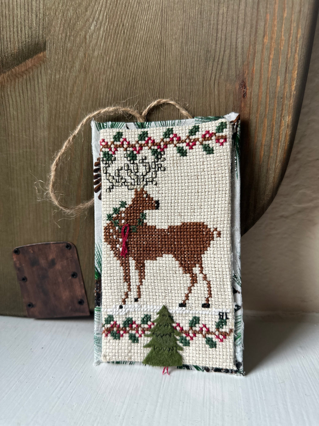 Counter Cross Stitch Reindeer