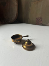 Load image into Gallery viewer, Vintage 1930s Pill Box Salt Cellar
